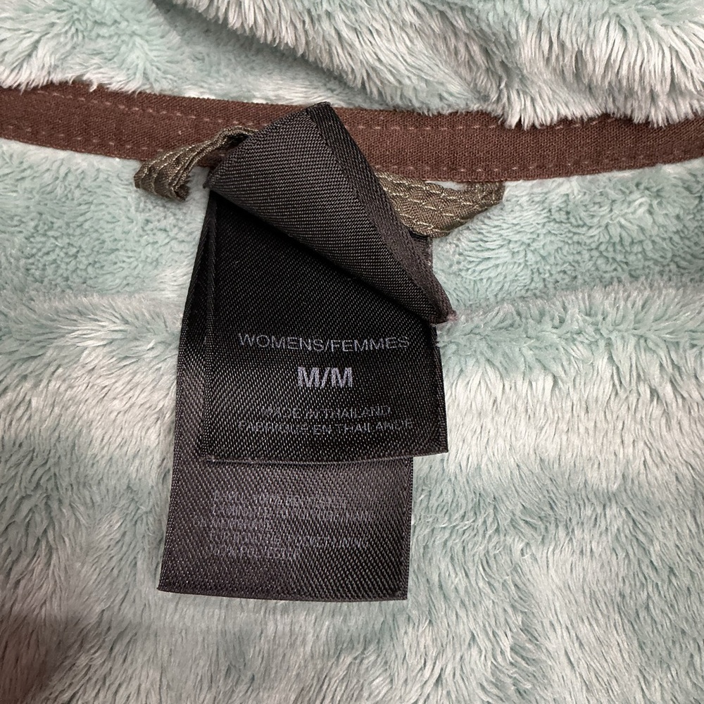 Northface with attached hood - Picture 7 of 11